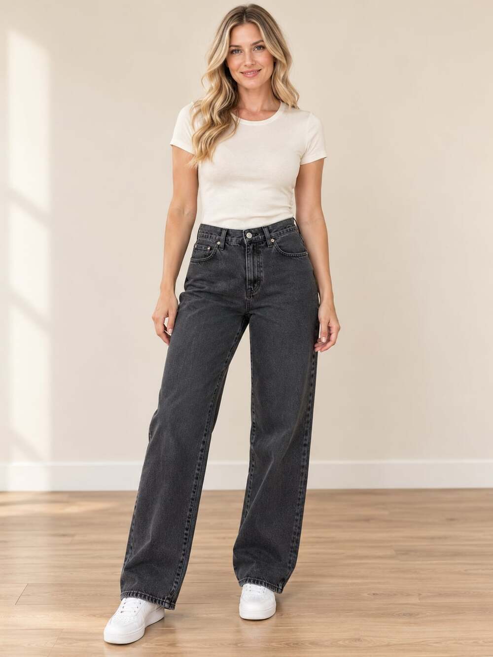 Leviβs β94 Baggy Black High Rise Wide Leg Jeans 31